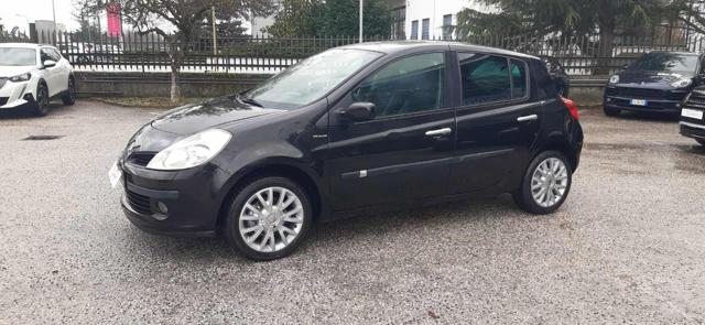 RENAULT Clio usata, con Climatizzatore