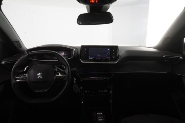 PEUGEOT 2008 usata 10