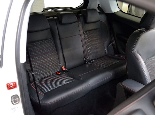 PEUGEOT 208 usata, con Airbag Passeggero