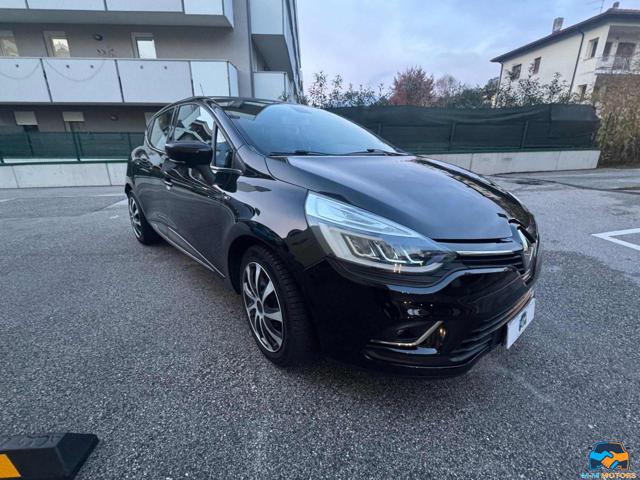 RENAULT Clio usata, con Chiusura centralizzata