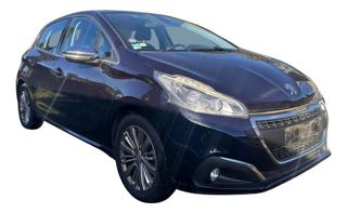 PEUGEOT 208 usata, con Airbag