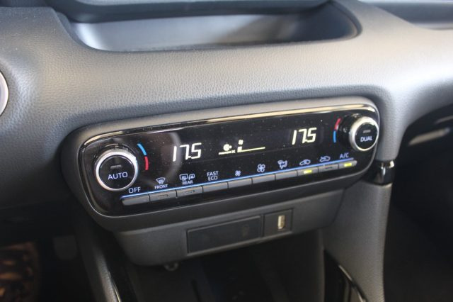 TOYOTA Yaris usata, con Sensore di pioggia