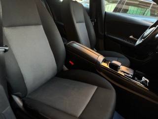 MERCEDES-BENZ CLA 200 usata, con Climatizzatore