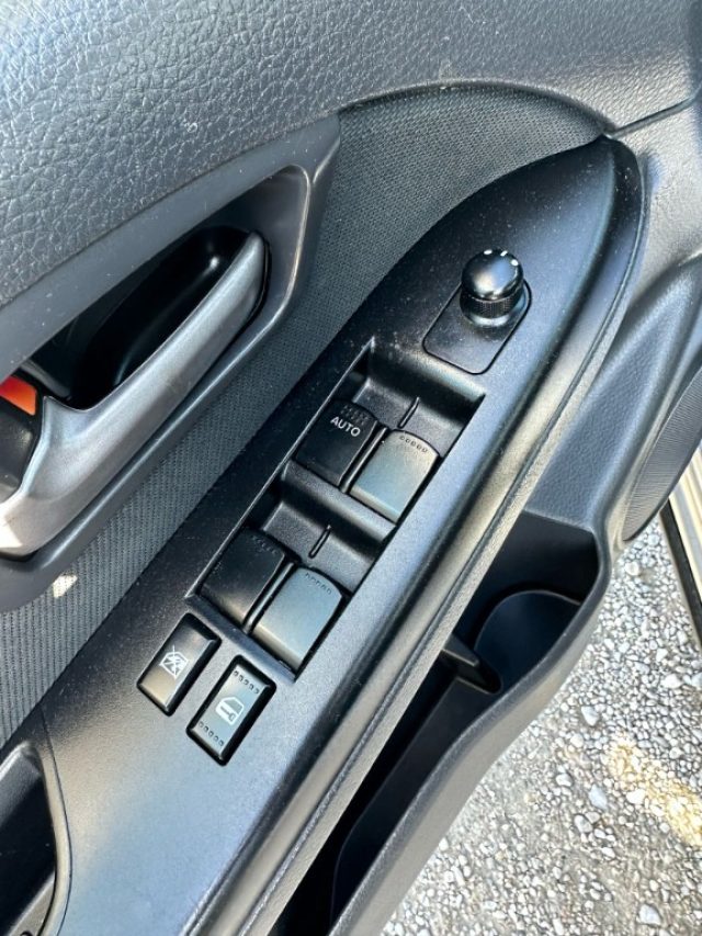 FIAT Sedici usata, con Specchietti laterali elettrici