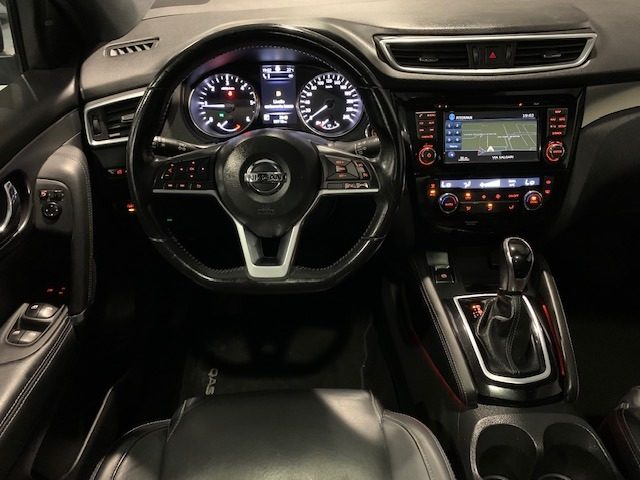 NISSAN Qashqai usata, con Climatizzatore