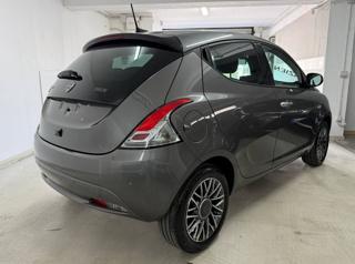 LANCIA Ypsilon usata, con Airbag laterali