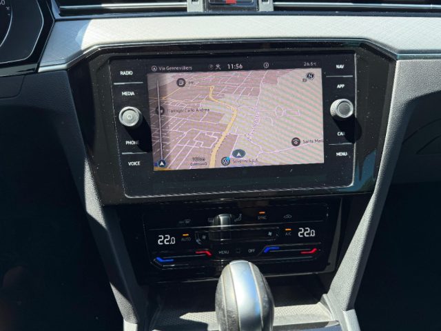 VOLKSWAGEN Passat Variant usata, con ESP