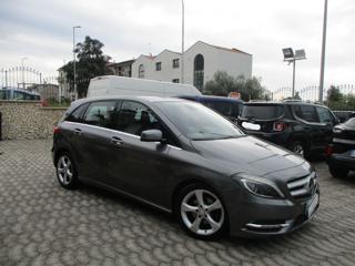 MERCEDES-BENZ B 180 usata, con Airbag