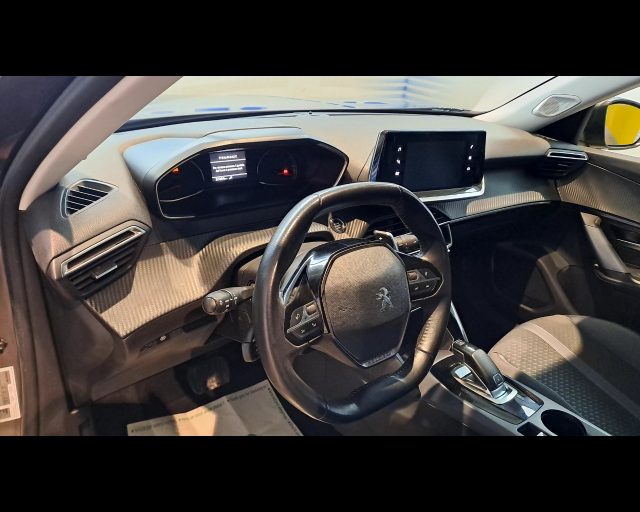 PEUGEOT 2008 usata, con Alzacristalli elettrici