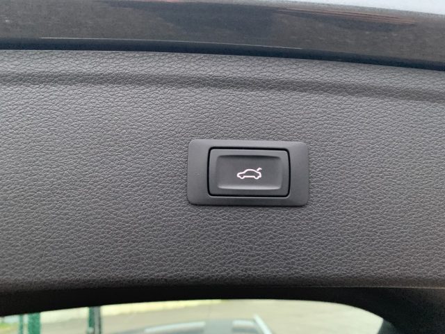 AUDI Q5 usata, con Sistema di navigazione