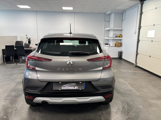 RENAULT Captur usata, con Touch screen