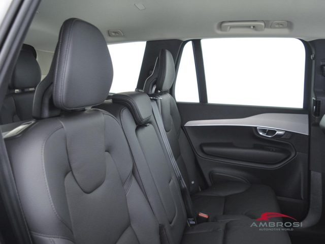VOLVO XC90 usata 10