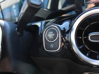 MERCEDES-BENZ B 180 usata, con Leve al volante
