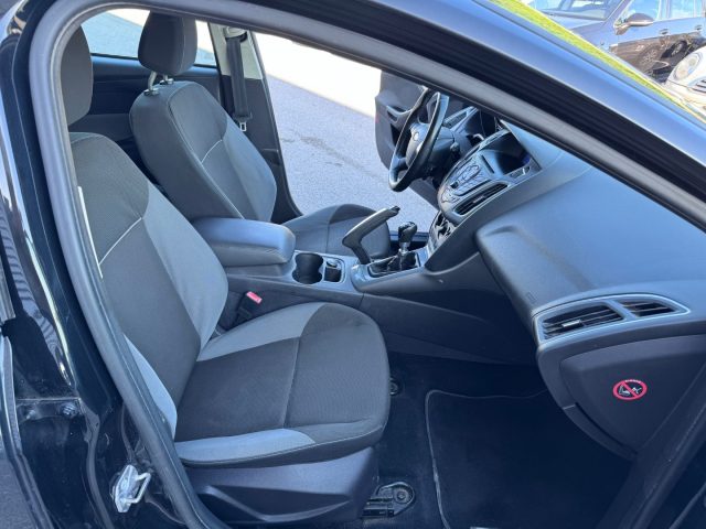 FORD Focus usata 17