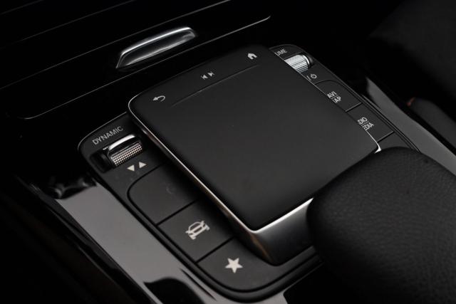 MERCEDES-BENZ CLA 200 usata, con Interni in pelle