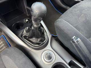 MITSUBISHI Outlander usata, con Filtro antiparticolato