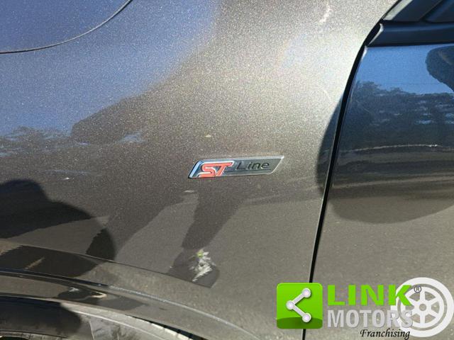 FORD Kuga usata, con Sedile posteriore sdoppiato