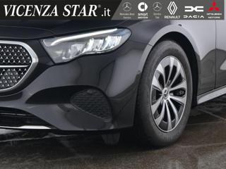 MERCEDES-BENZ E 220 usata, con Airbag