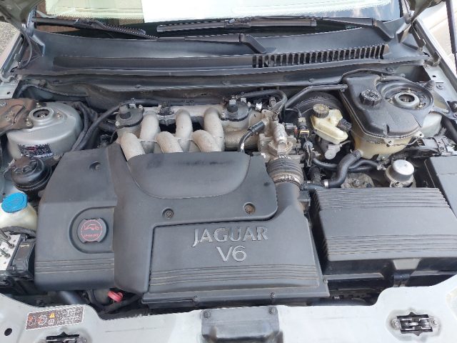 JAGUAR X-Type usata, con Autoradio