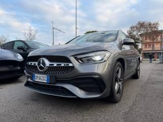 MERCEDES-BENZ GLA 180 d Automatic Premium