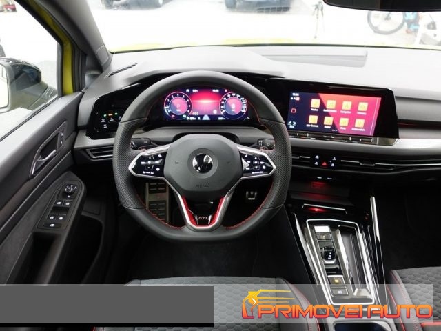 VOLKSWAGEN Golf usata, con ABS