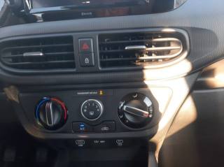 HYUNDAI i10 usata, con Riconoscimento dei segnali stradali