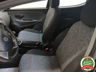 LANCIA Ypsilon usata, con Autoradio digitale