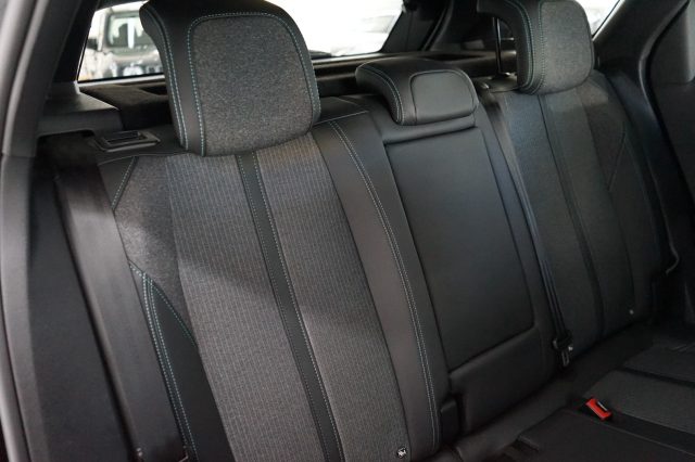 PEUGEOT 3008 usata, con Sensore di pioggia