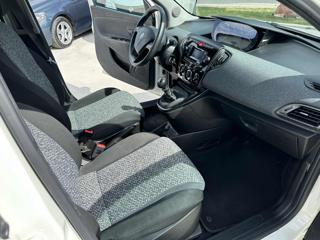 LANCIA Ypsilon usata 19