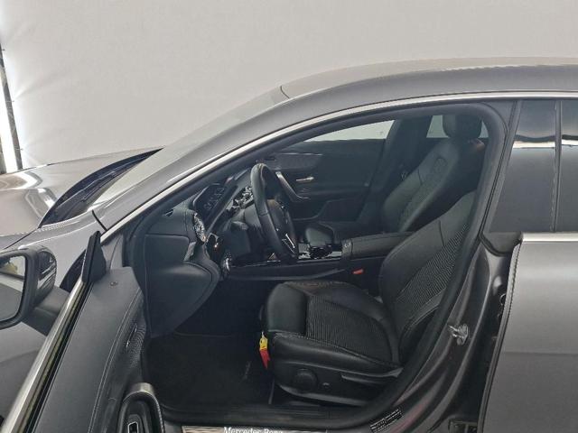 MERCEDES-BENZ CLA 180 usata, con Chiusura centralizzata