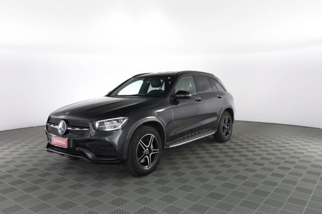 MERCEDES-BENZ GLC 300 usata 6