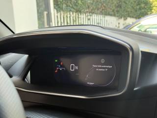 PEUGEOT 2008 usata, con Isofix