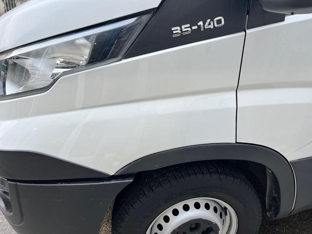 IVECO Daily usata, con Alzacristalli elettrici