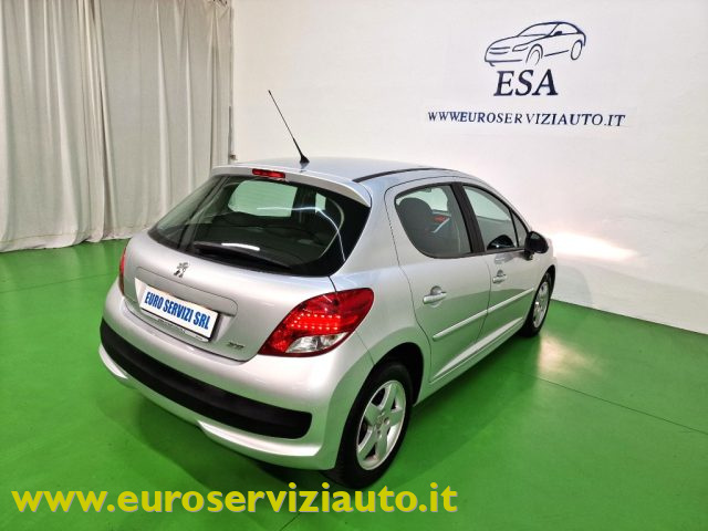 PEUGEOT 207 usata, con ESP