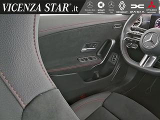 MERCEDES-BENZ CLA 200 usata, con Controllo automatico clima