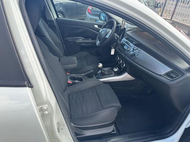 ALFA ROMEO Giulietta usata 27