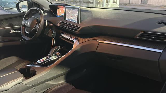 PEUGEOT 3008 usata, con Chiusura centralizzata