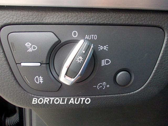 AUDI Q5 usata, con Volante multifunzione