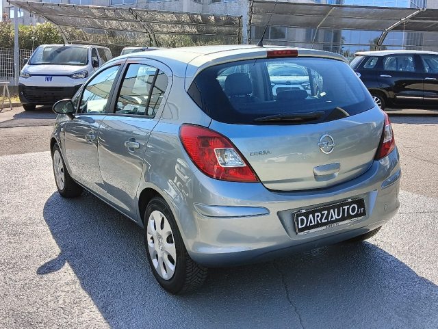 OPEL Corsa usata, con MP3