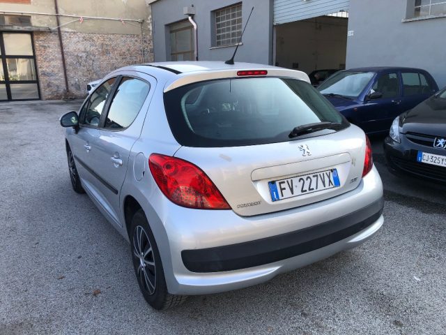 PEUGEOT 207 usata, con Controllo trazione