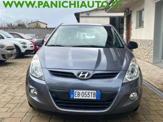 HYUNDAI i20 usata, con Airbag