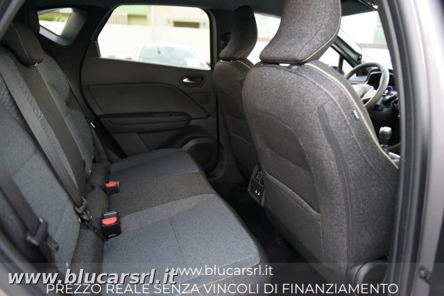 RENAULT Captur usata 35