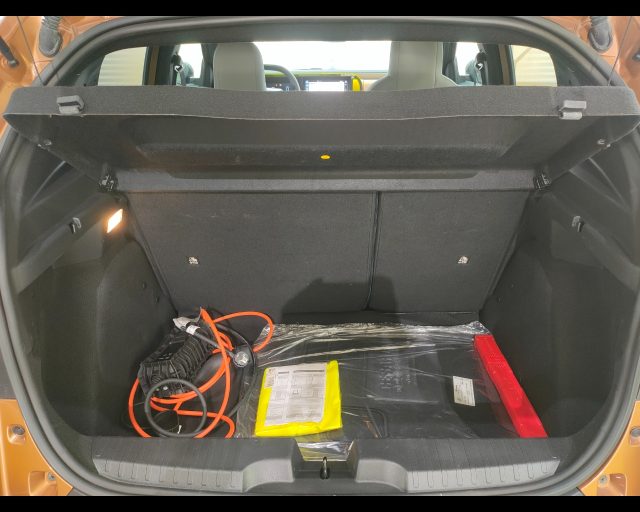 FIAT Grande Panda usata, con Sensori di parcheggio anteriori