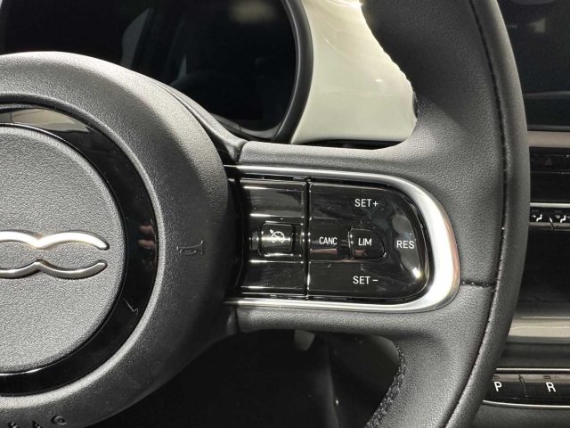 FIAT 500e usata, con Airbag testa
