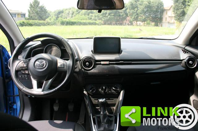 MAZDA 2 usata, con Autoradio
