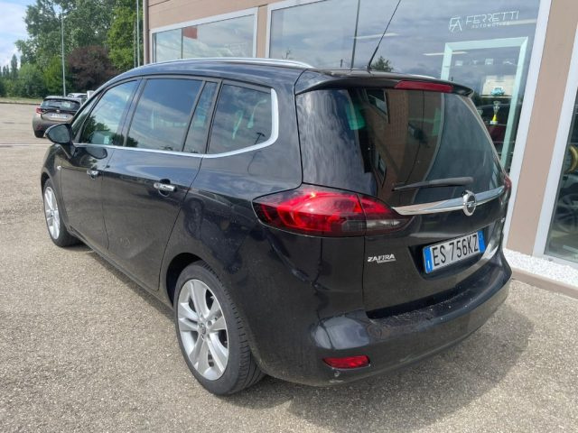 OPEL Zafira Tourer usata, con Controllo trazione