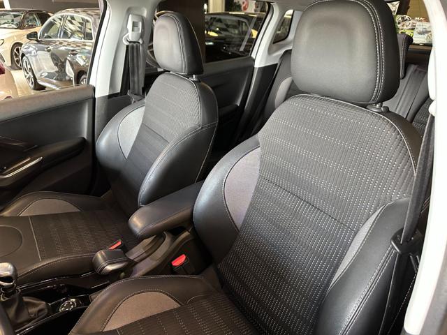 PEUGEOT 2008 usata, con Controllo trazione