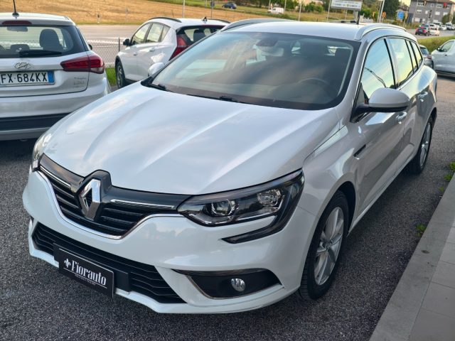RENAULT Megane usata, con Autoradio
