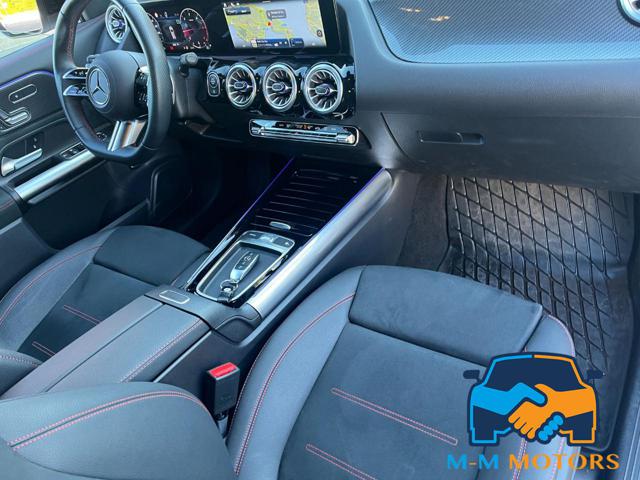 MERCEDES-BENZ GLA 200 usata, con Sedile posteriore sdoppiato