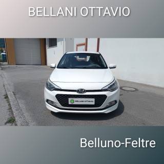 HYUNDAI i20 usata, con Airbag